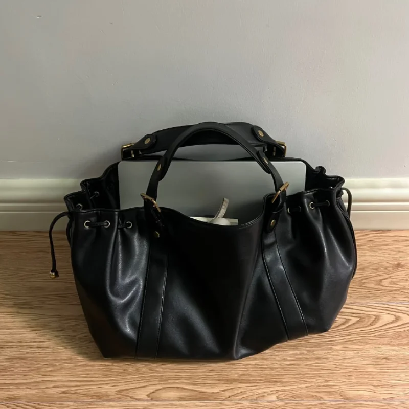 

Brand Drawstring Bucket Bag Women Large Capacity Leather Shoulder Bag With Metal Accent Tote Bag Versatile Daily Commute Handbag