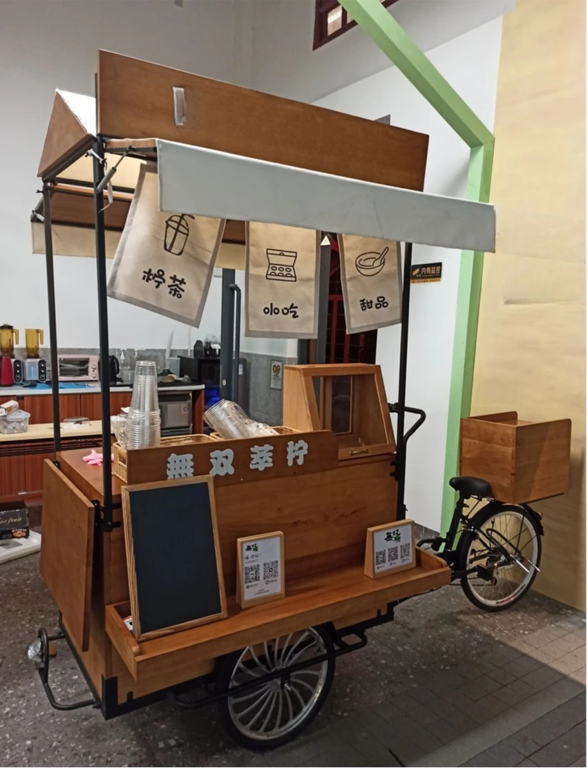 Outdoor food truck, stall tricycle Internet celebrity holiday cart stall