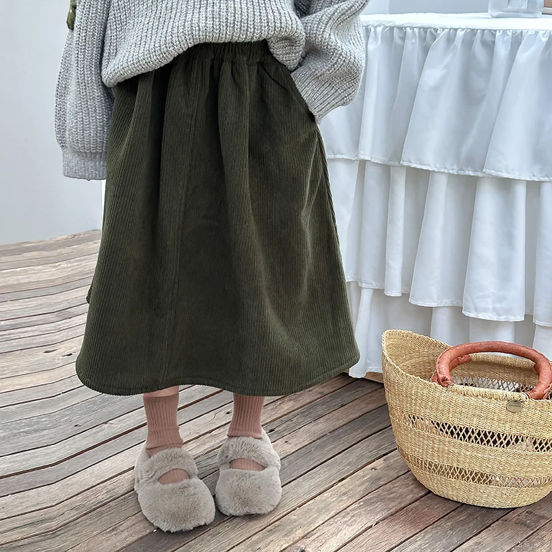 

Winter New Girl Baby Retro Corduroy Plush Warm Half Skirt Medium and Small Children Fashion Pit Stripe Versatile Half Skirt