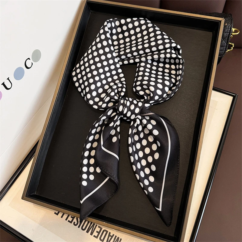 

Luxury 2025 Brand Square Scarf Design Double Side Shawl Wrap 70cm Print Twill Silk Women Hijab Female Foulard Headband Bandana