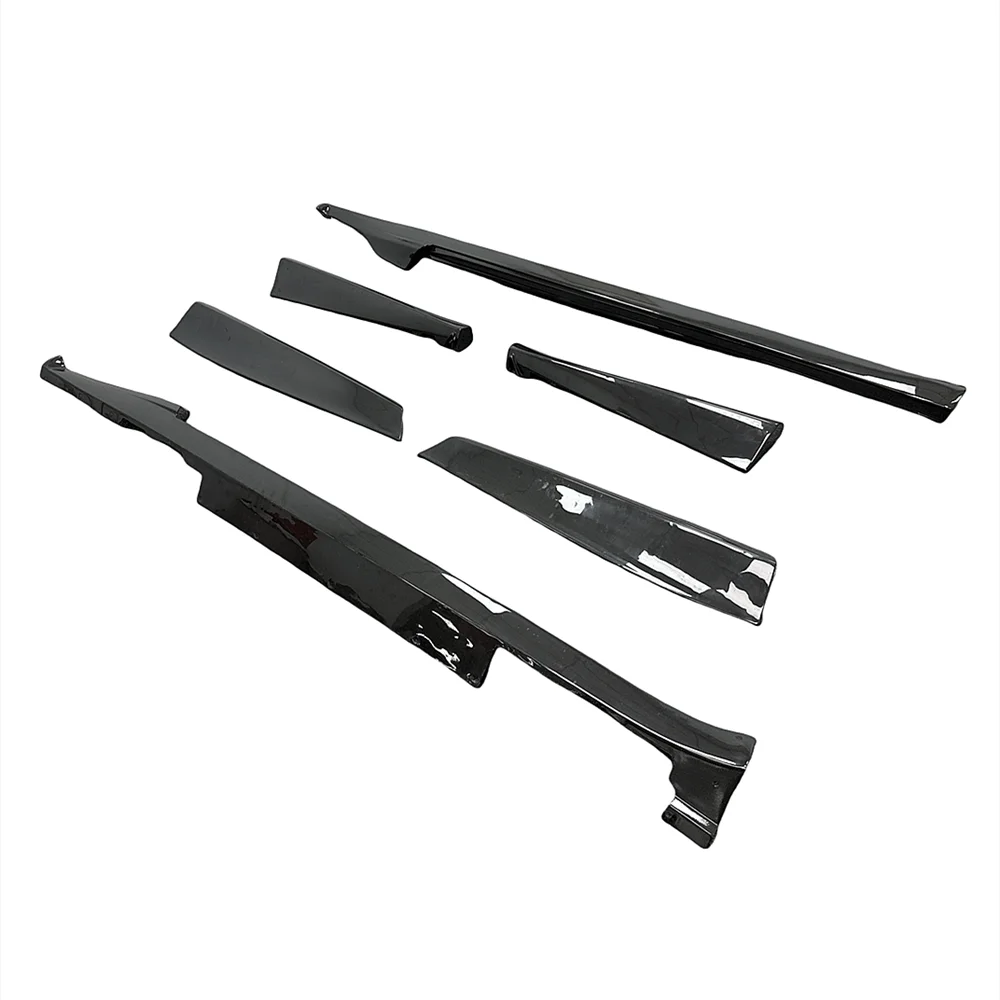 جودة عالية OEM نمط ألياف الكربون الجاف تنورة السيارة الجانب المفسد مناسبة لفيراري Purosangue FUV