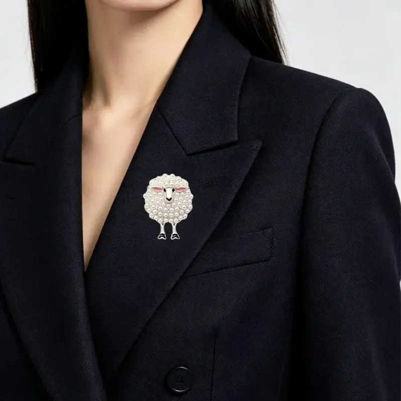 Lovely Goat Brooches For Women Unisex Rhinestone Beautiful Year Of The Sheep Animal Brooch Pin New Year Gifts