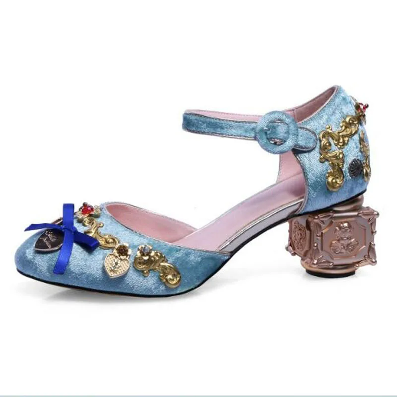 Luxury Crystal Gold Flower with Heart Metal Floral Cube Heels Blue Pink Velvet Sandals Round Toe Mary Jane Pumps Zapatos Woman