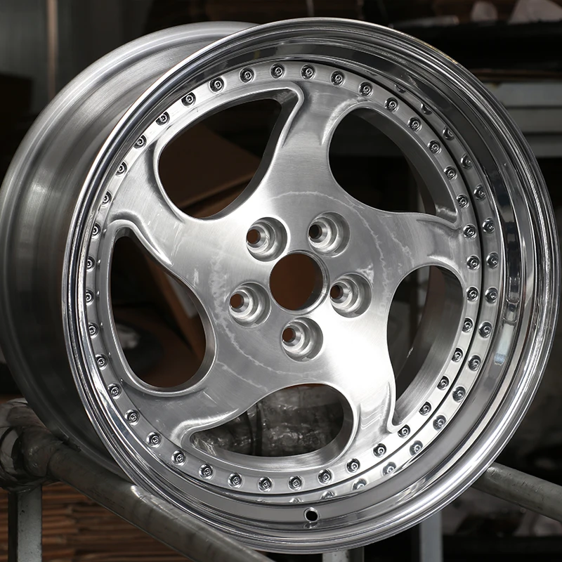 Piatto profondo 5x114.3 Ruote concave in lega di alluminio forgiato Doppio pezzo Spazzolato Finitura oro lucido Fuoristrada 30mm 20mm 4 Pezzi