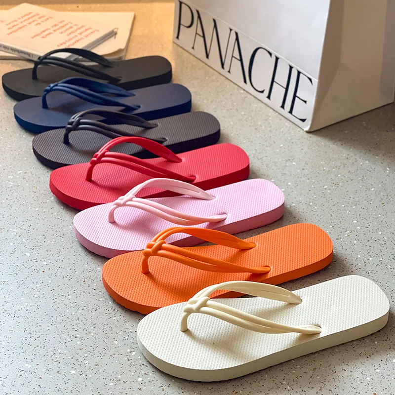 

2026 Mew Fashion Lady Slippers Shoes Women Summer Flip Flops Casual Slippers Flat Sandals Beach Open Toe Flat Slippers Slides