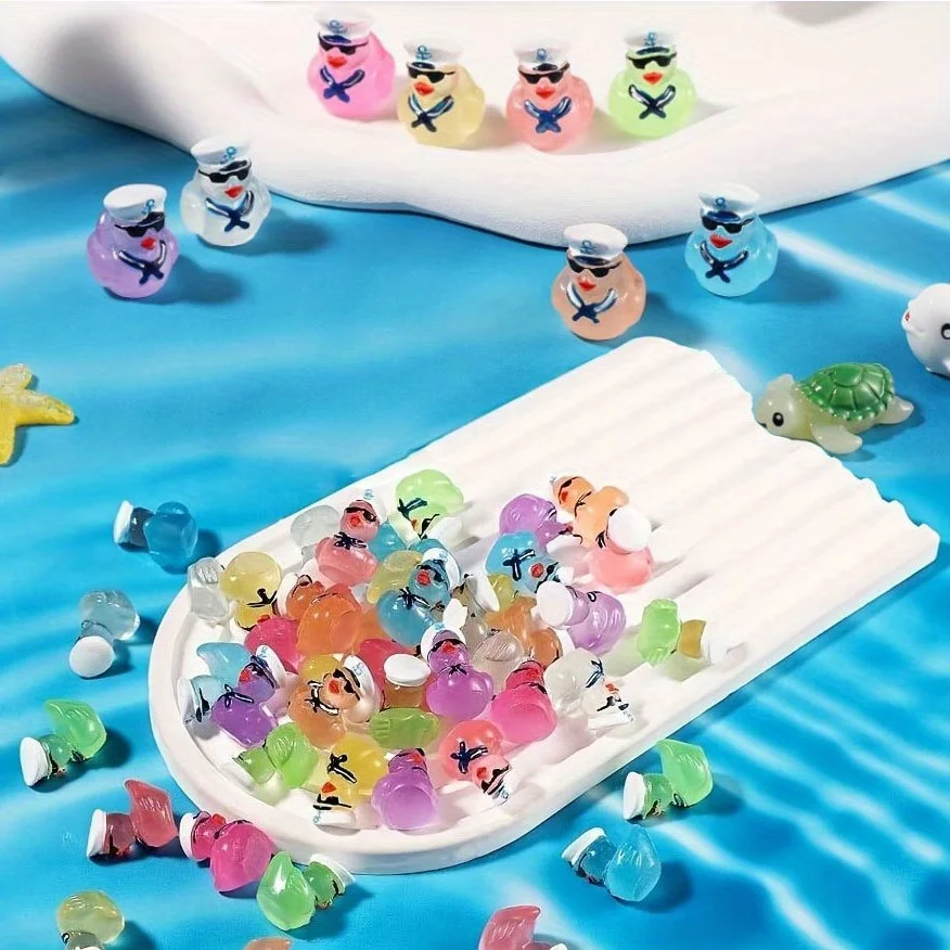Multicolored Mini Resin Cruise Duck With Sunglasses, Glow In The Dark Tiny Colorful Sailor Resin Duck, Miniature Fi