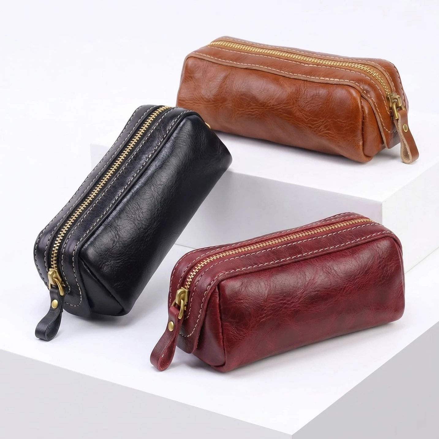 Premium Vegetable Tanned Leather Cosmetic Cases, Men's Distressed Style Zipper Cosmetic Bag for Office School Travel