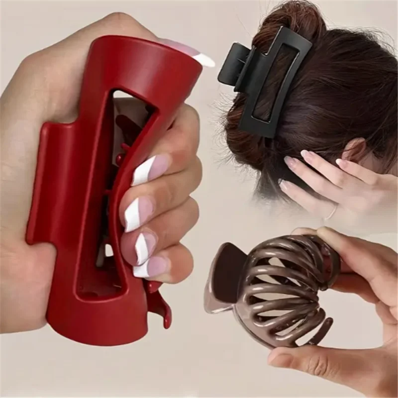 

Silicone Shark Clip - Soft and Non slip Design, Non damaging to Hair, Perfect for Women's Daily and Formal Hairstyles