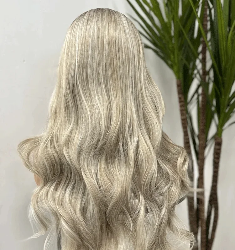 

Body Wave Wigs Platinum Wavy Wigs High Quality Long Wave Wig Women Synthetic Wigs Preplucked Hairline Wave Wig Wavy Curly Hair