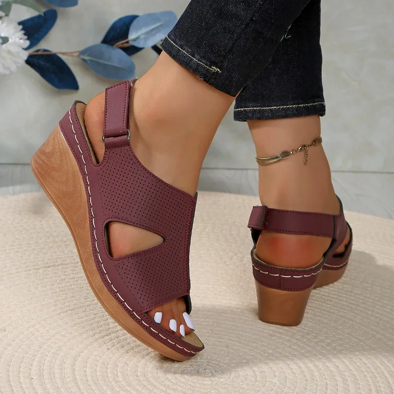 สุภาพสตรีรองเท้า 2025 Wedges ผู้หญิงรองเท้าแตะเปิดนิ้วเท้ารองเท้าแตะผู้หญิงฤดูร้อนใหม่แพลตฟอร์มรองเท้าผู้หญิง Light Comfort Sandalias