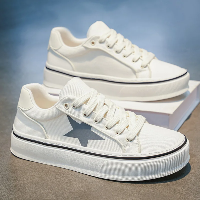 

Low-Top Canvas Shoes for Men Summer 2026 New Korean Style Star Soft Bottom Thick Bottom Casual Shoes Breathable round Toe