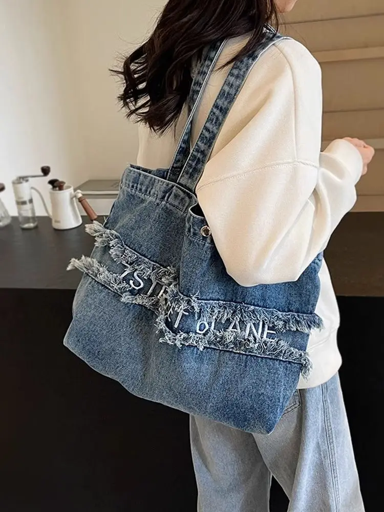 bolso-tote-de-mezclilla-lavada-gp-con-letras-gran-capacidad-con-flecos-de-un-solo-hombro-versatil-estilo-coreano-para-c