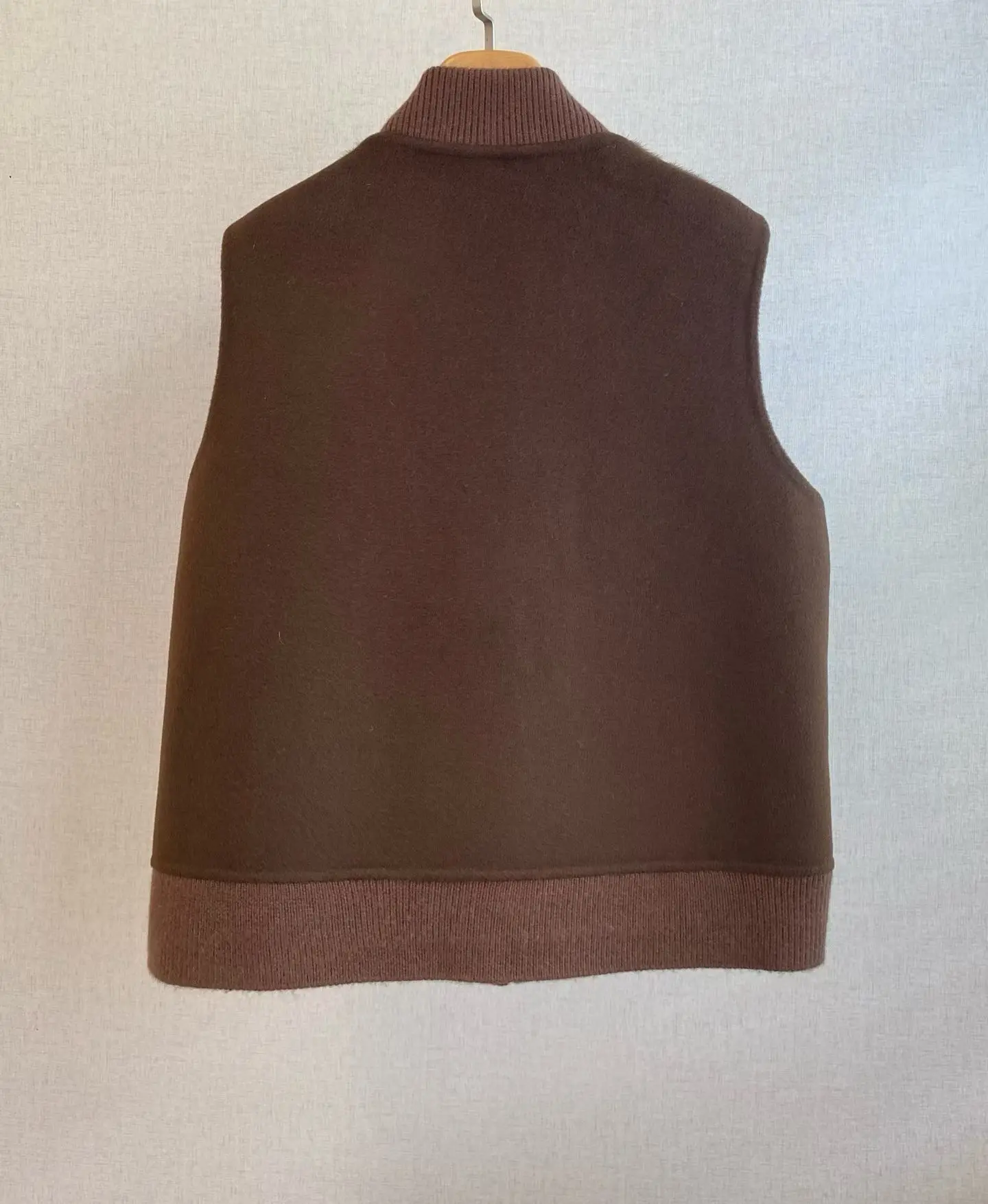 Old Money Style Women Faux Mink Fur Vest Rib Knit Collar Zipper‑Front Warm Sleeveless Waistcoat