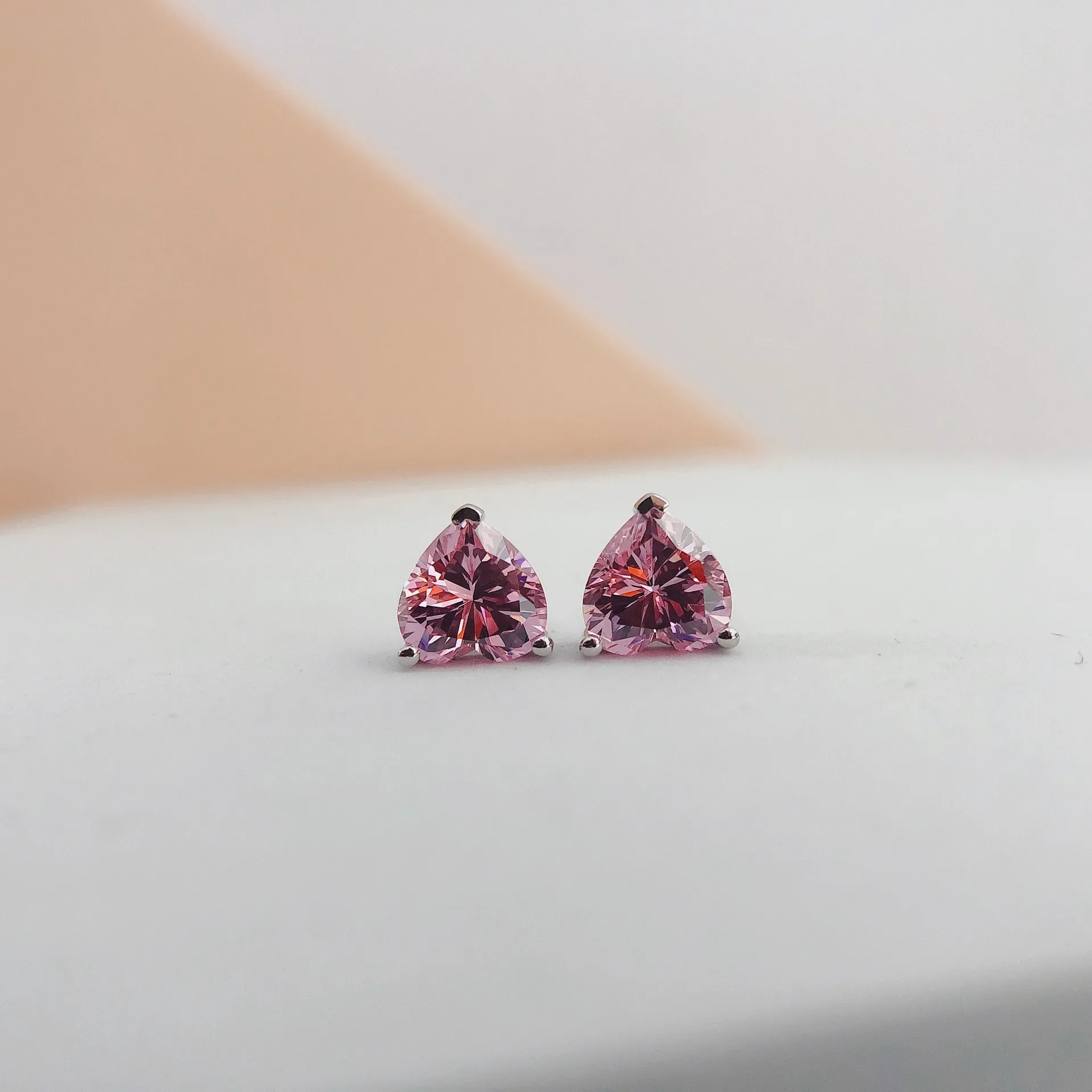 Boucles d'Oreilles en Platine Massif PT950 pour Femme, Clou en Diamant Rose, 1 Carat, Cœur, Or 14K Moissanite