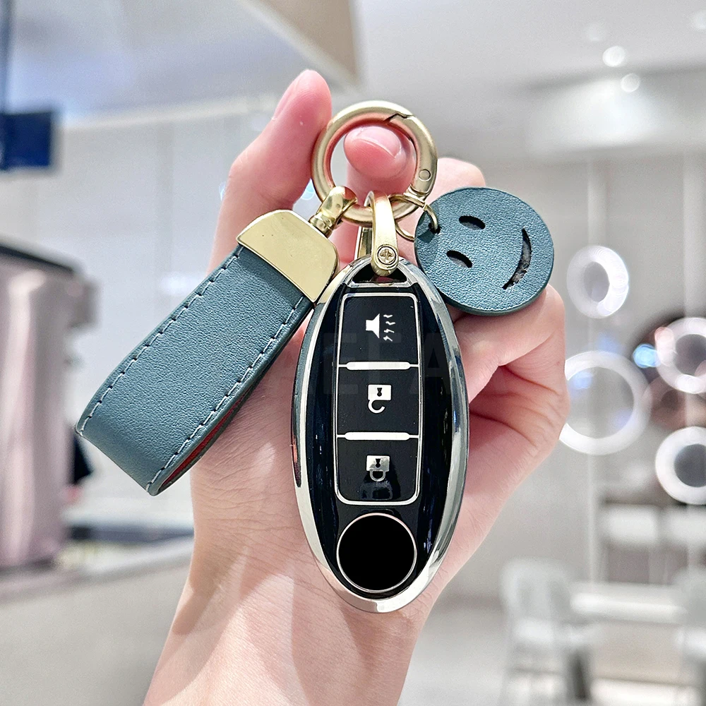 TPU Car Key Case Cover Fob for Nissan Qashqai X-Trail T32 T31 Juke J10 J11 Kicks Tiida Pathfinder Note for Infiniti Keychain