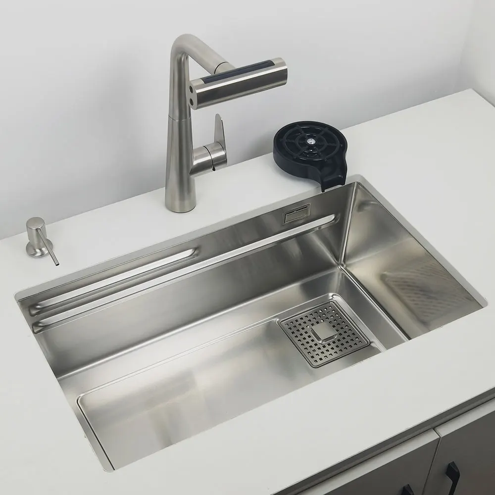 Unterbau-Küchenspüle aus 304 Edelstahl mit Wasserfallarmatur, Multifunktionale Einzelwaschbecken – Detail 8