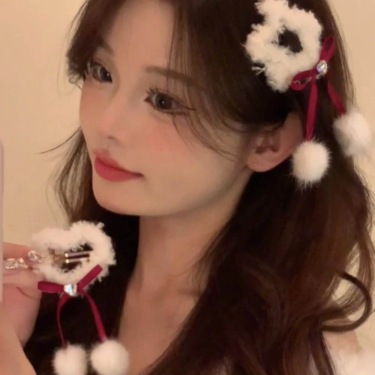 Korean version of the lovely stars love plush hair clip autumn winter new snowball ribbon barrettes Christmas festive barrettes