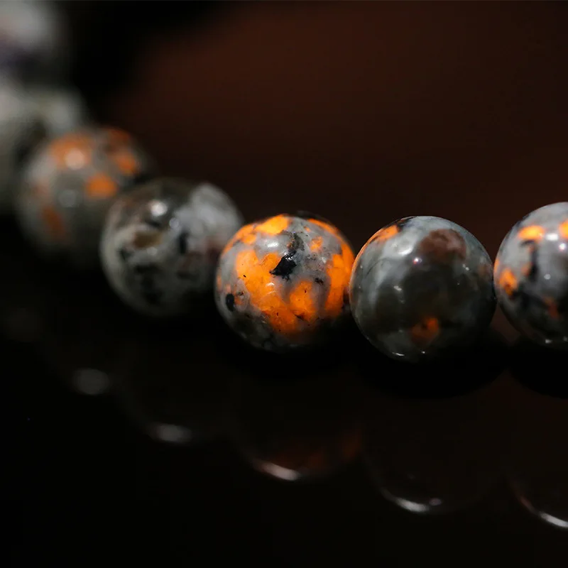 Natural Yooperlite Bracelet Flame With UV Light Reactive Meditation Stretch Beads Elastic Bracelet for Women Men Jewelry Gift
