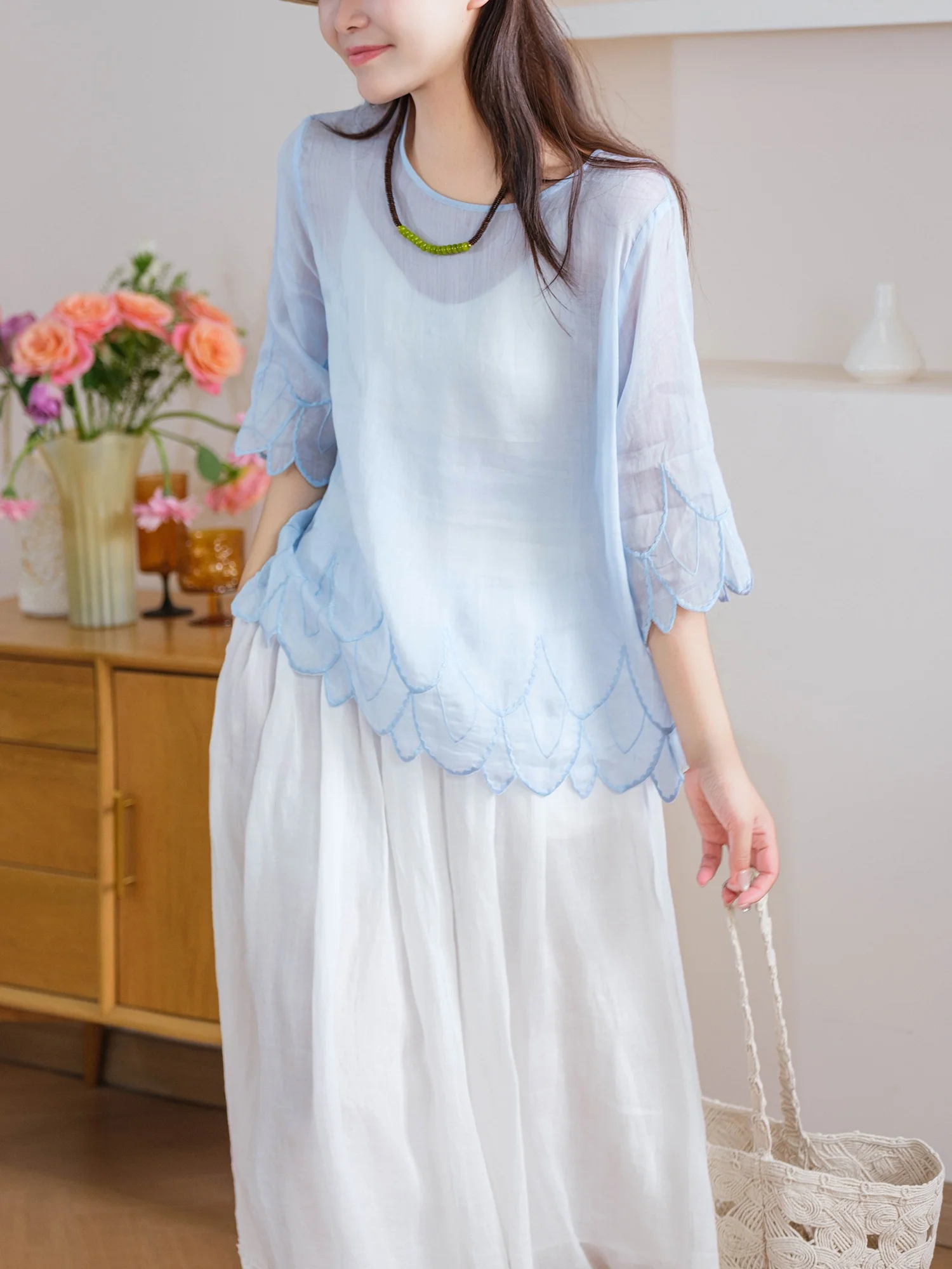 

Breathable Dyeing Loose Women's Shirt Small Ear Production Lotus Leaf Cotton Linen Flower Pattern round Neck Button Detail