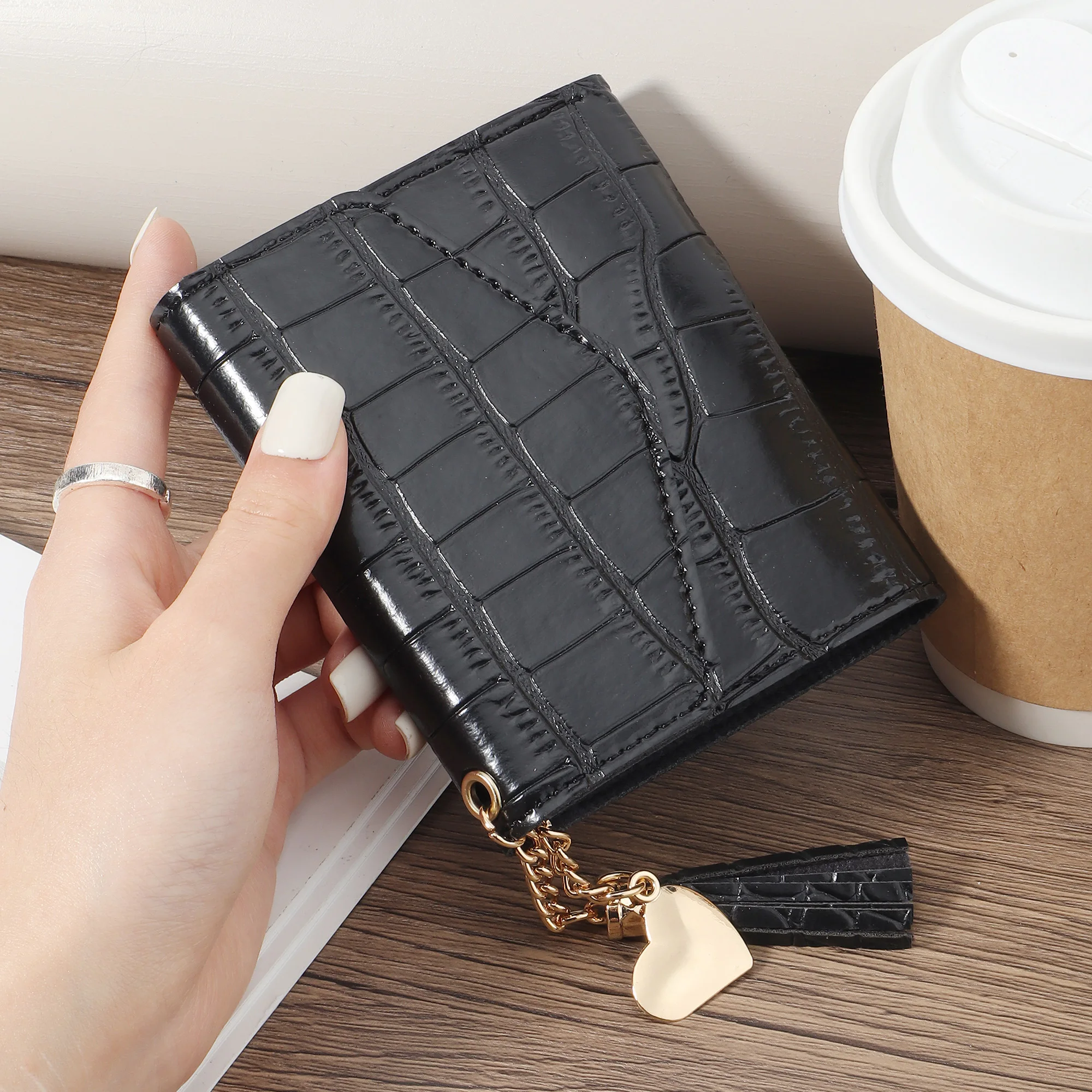 Fashion Metal Heart-Shaped And Tassel Decorated Small Wallet Coin Pocket Small Wallet 30% Off Women's Wallet Mini, Women's Retro