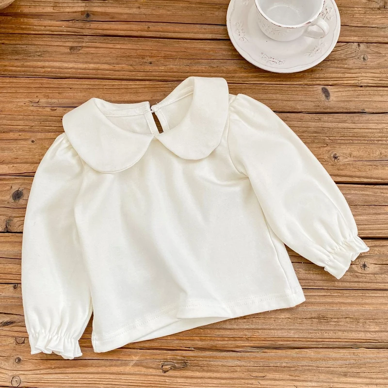 New autumn baby clothing, 0-3 year old baby girl doll neck solid color long sleeved top with a base, T-shirt