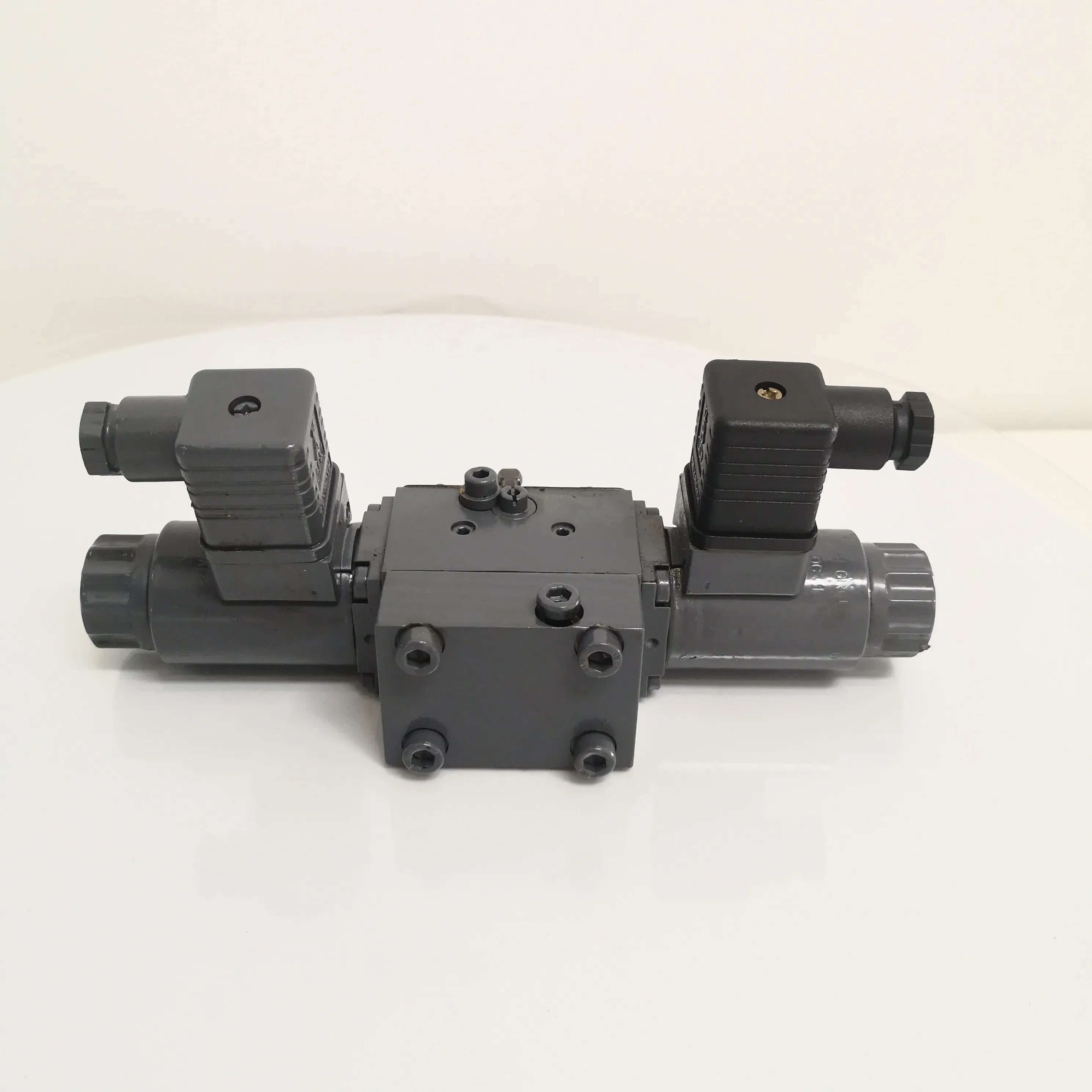 A10VG28/45/63 EP1,EP2 Valve for  Hydraulic Pump in Stock