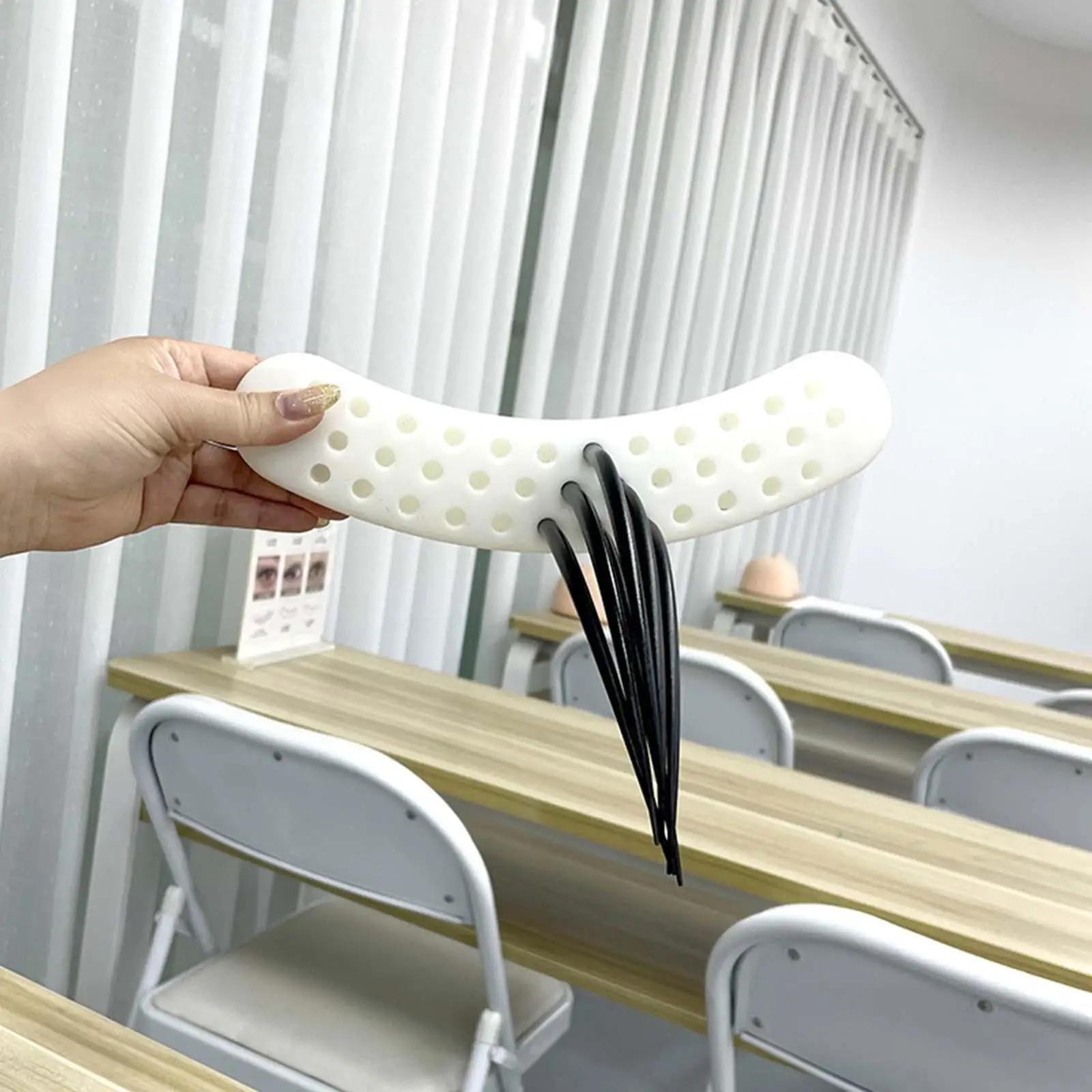 modelo-de-exhibicion-de-pestanas-postizas-para-entrenamiento-personal-salon-de-belleza