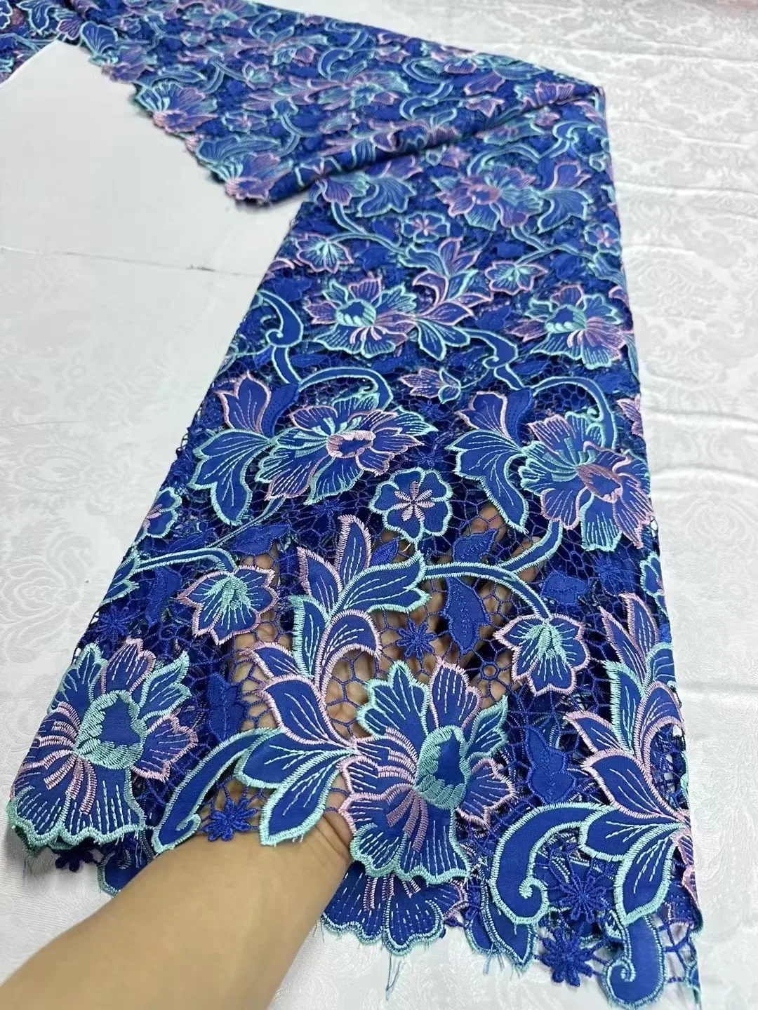 

Latest French Chiffon Lace Fabric 2024 High Quality African Soft Tulle Lace Fabric for Nigerian Bridal Wedding Dresses Sewing