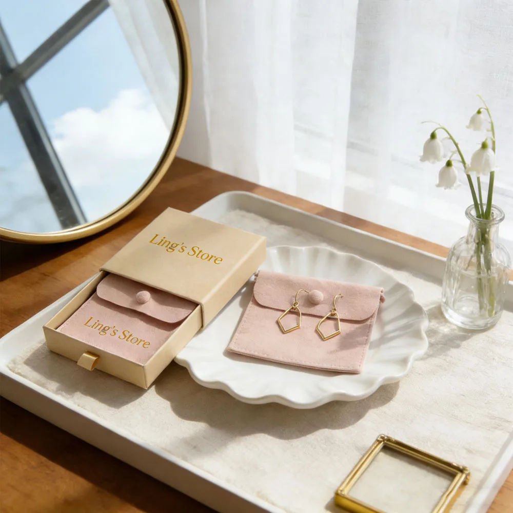 

24/50/100Set 9x9x1.7cm Thick Kraft Paper Brown Drawer Portable Jewelry Packaging Box Inside 8x8cm Microfiber Snap Button DIY Bag