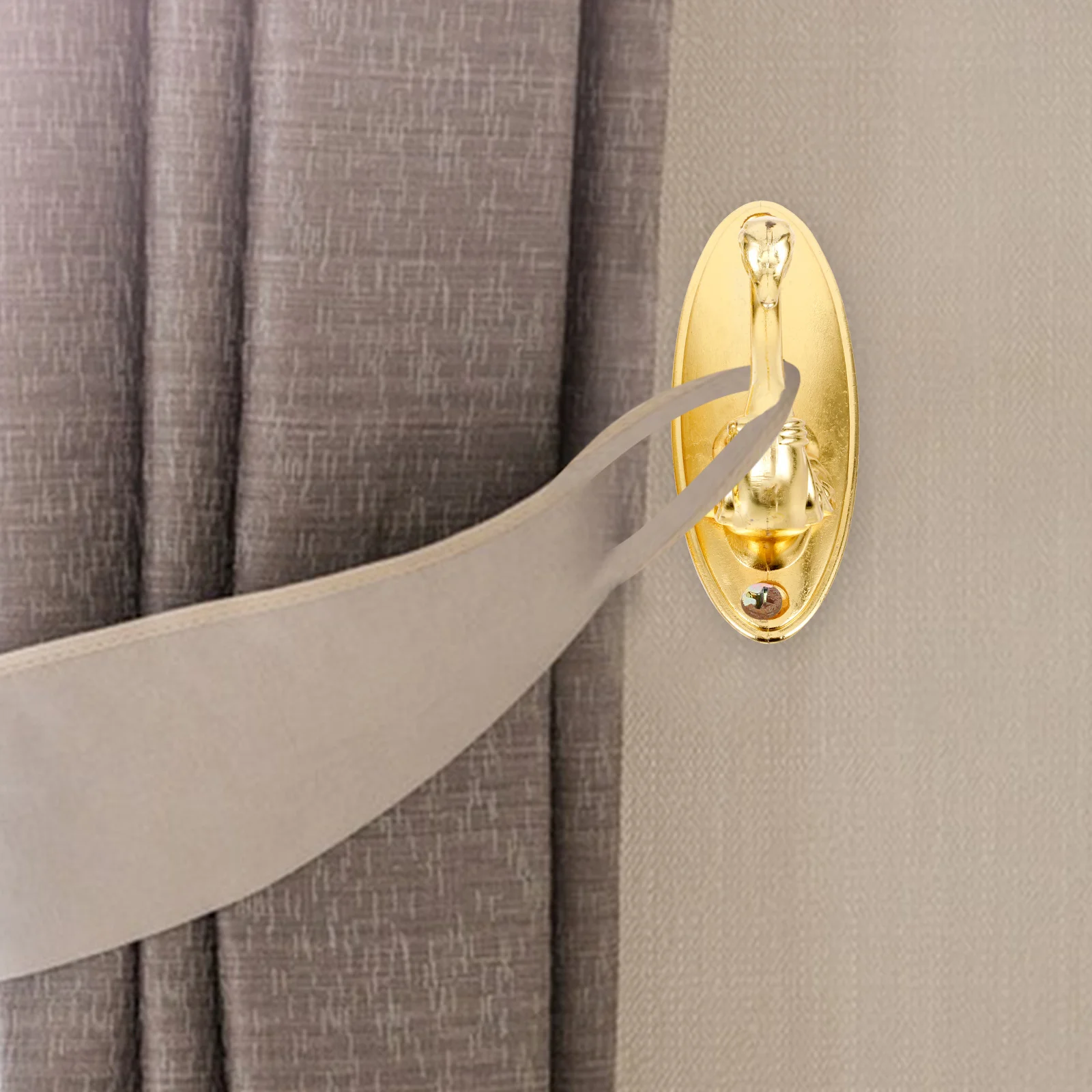 

Golden Zinc Alloy Curtain Hooks 8.5*4Cm Vintage Style Rose Design For Home Decoration Drapery Holdback Tieback