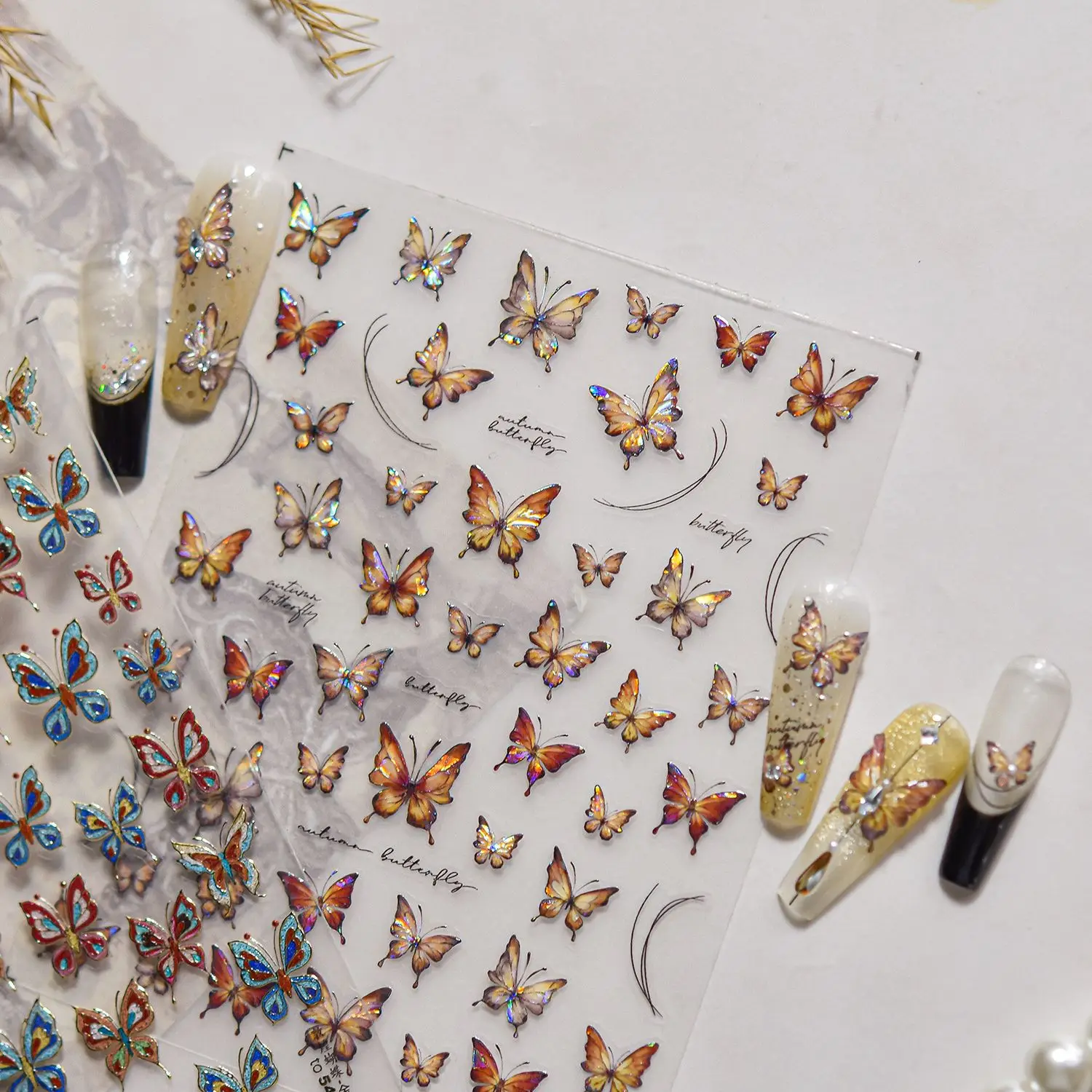 1 ورقة عالية الجودة الرجعية رائعة مذهب فراشة مسمار الفن ملصقات DIY بها بنفسك مانيكير صائق الديكور T-5446