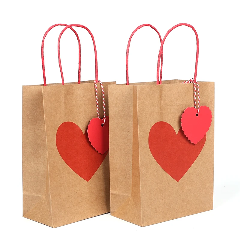 10Pcs Red Hear Kraft Paper Gift Bag Candy Handle Gift Bags With Label Cards Wedding Valentine's Day Decoration