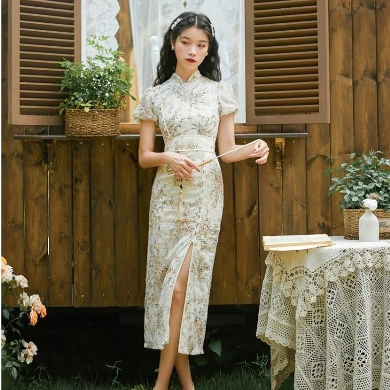 Cheongsam Qipao abito tradizionale cinese ricamo Retro migliorato Cheongsams abiti floreali estivi per feste orientali per le donne