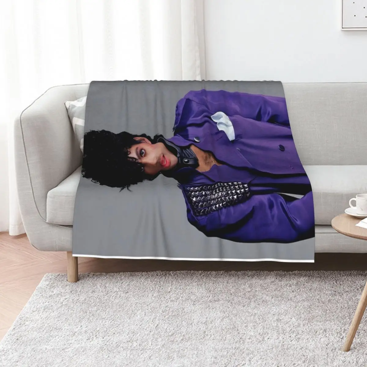 The Kid in a pruple trench coat Throw Blanket Shaggy christmas decoration Soft for winter Thins Hairys Blankets