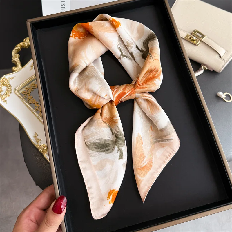 Luxus Floral Print Quadrat Schal Frauen Weiche Satin Haarband Halstuch Büro Hijab Stirnband Foulard Tasche Bänder Geschenk