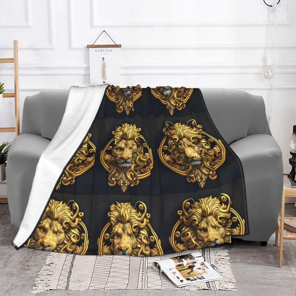 Retro Blanket Golden Lion And Damask Fleece Velvet All Season Breathable Thin Throw Blankets For Office Plush Thin Quilt