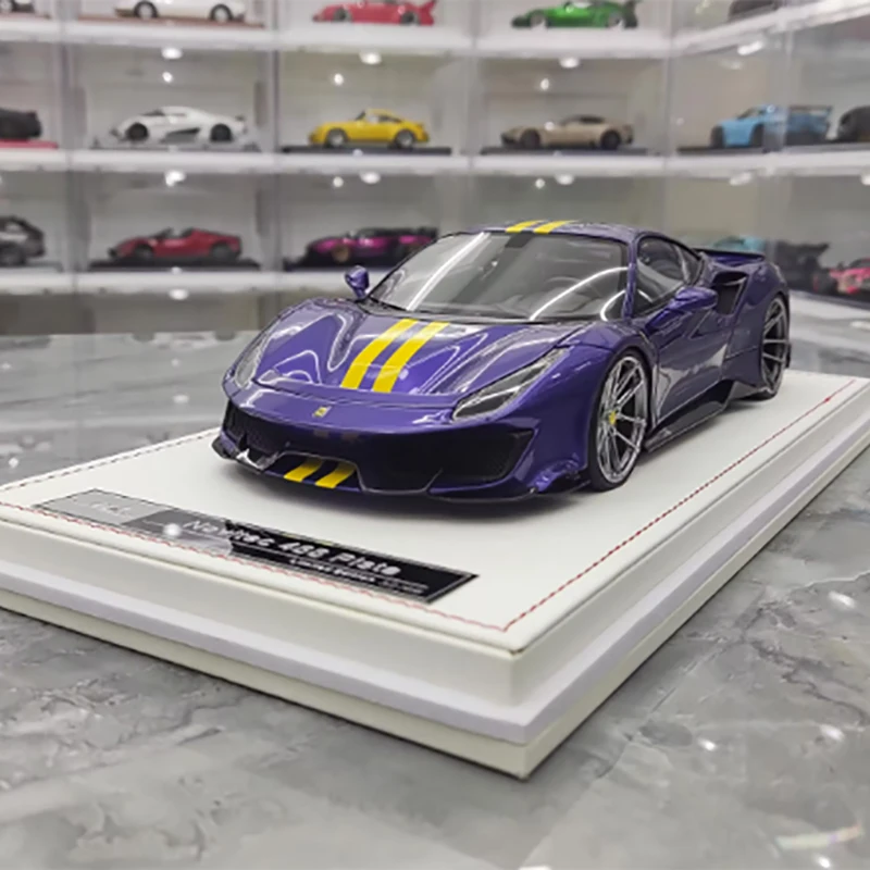 IVY Merit Novitec 488 Pista Simulation Resin Car Model 1:18 Collection