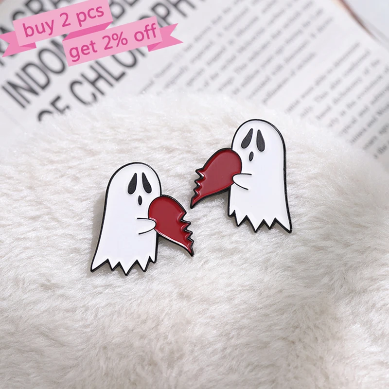 Alfileres esmaltados de corazón fantasma, juego de broches personalizados, insignias de solapa, joyería gótica de dibujos animados, regalo para niños y amigos