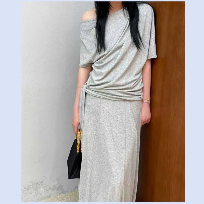 26 Spring/Summer New Women's Design Oblique Shoulder Strap T-shirt Loose Short Sleeve Top