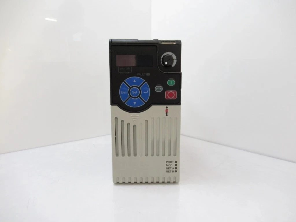 25B-D2P3N104 For Allen-Bradley 25B-D2P3N104 PowerFlex 525 0.75kW AC Drive New