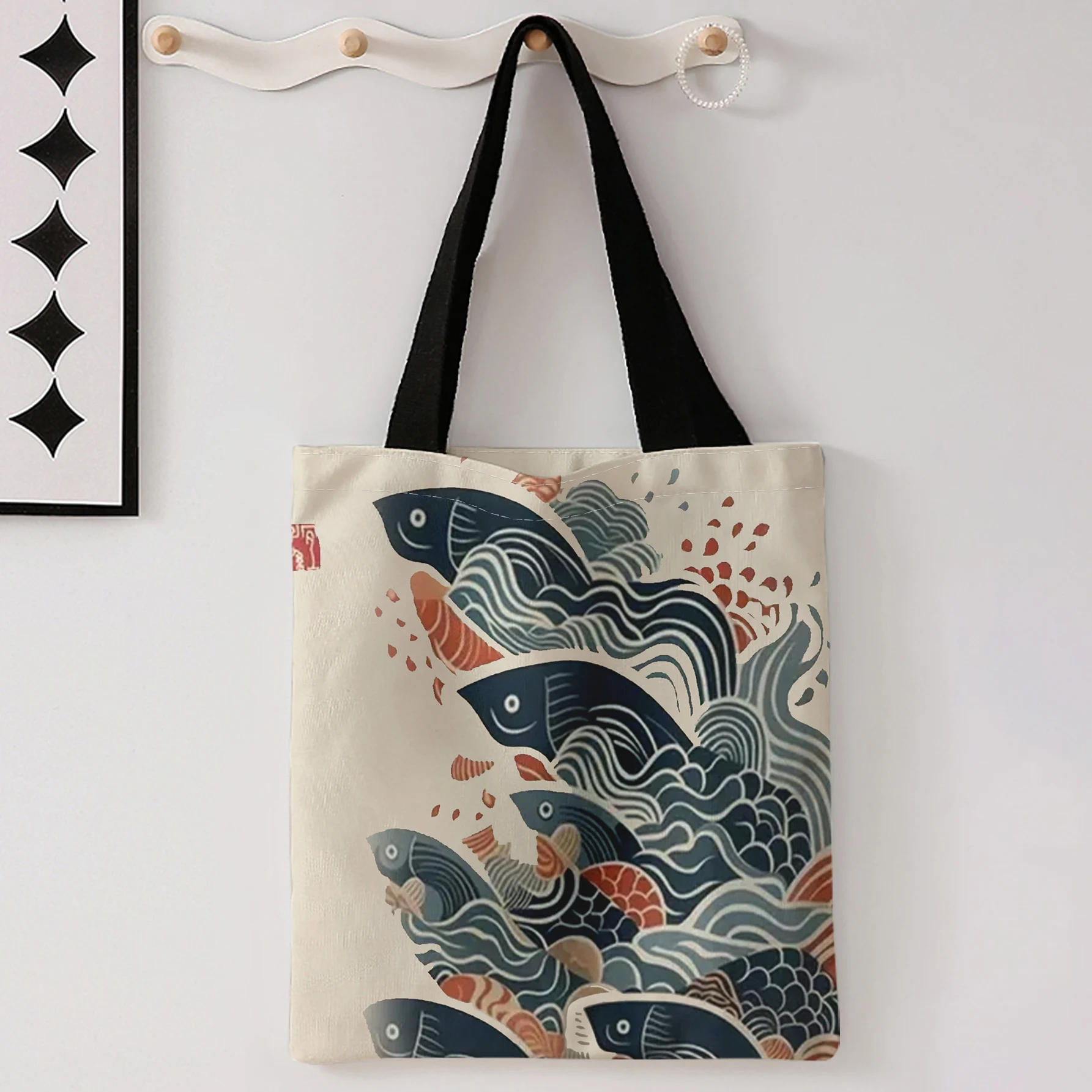 Bolso tote con estampado de ondas de peces Koi y asas negras, bolso grande para el hombro para compras y uso diario