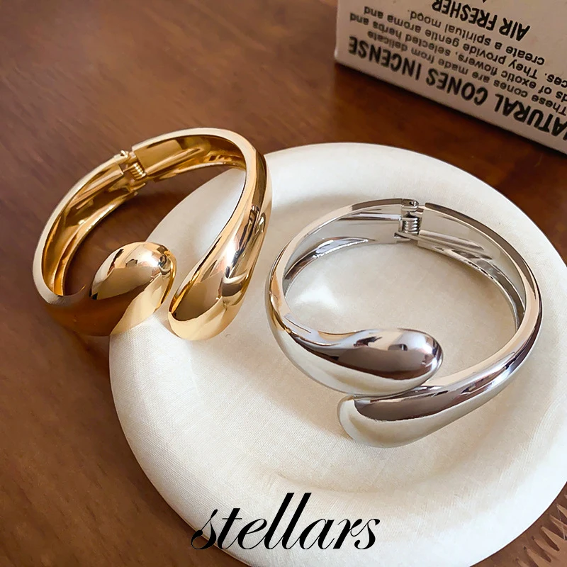

Adjustable Metal Open Cuff - Minimalist High-End, Niche Elegant Cool Style, Women's Fashion Jewelry