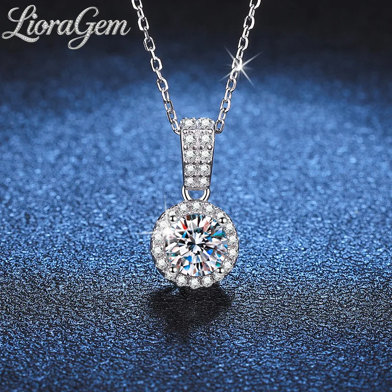 LioraGem Classic Round Wrapped Moissanite Pendant Necklace, 1-carat D-color Moissanite Necklace Platinum PT950 Stamp