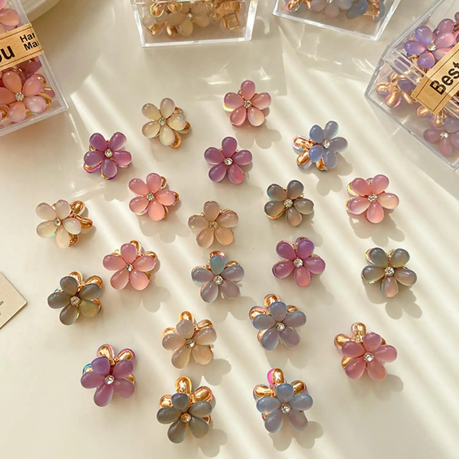 4Pcs Small Gradient Resin Flower Crystal Hair Claw Clips Mini Sweet Clip Fashion Barrettes Hair Accessories For Women Girls