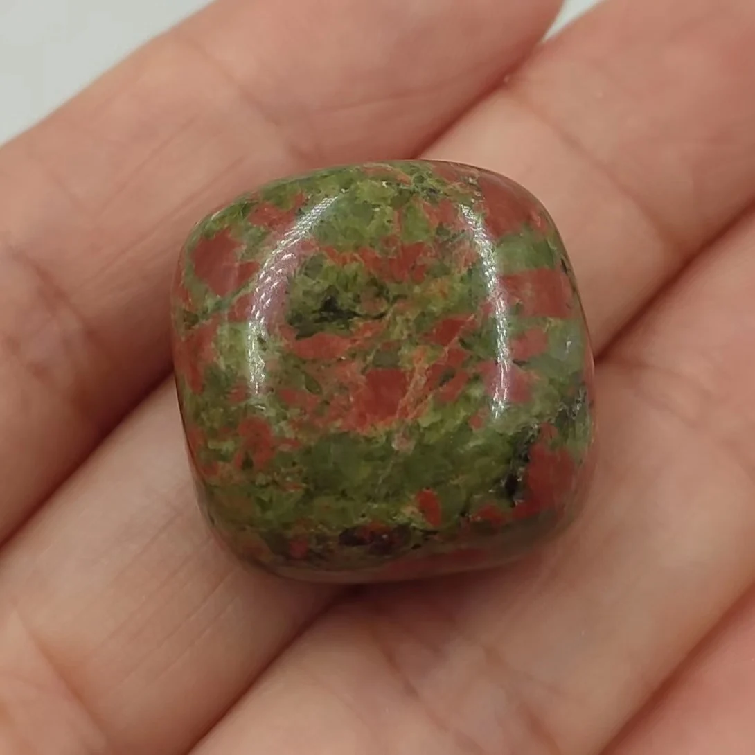 1pc Random Natural Unakite Square Tumbled Stone Crystal Healing Polished Energy Gemstone Minerals Ornament Home Decoration Gift