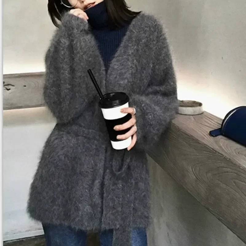 

2023 Woman New Coat Autumn/Winter Mink Fleece Plus Velvet Sweater Women Cardigan Loose Mid-length Lazy Style Lace Coat