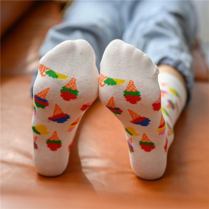 Funny Cartoon Happy Dancing Bear Socks, Mid Tube Sokken Hipster, Ice Cream, Harakuju Dots, New, Drop Shipping