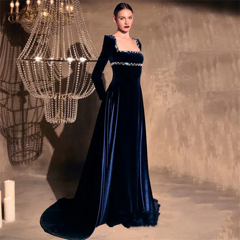 

Арабское темно-синее бархатное вечернее платье на заказ с длинными рукавами и квадратным вырезом, серебряным кристаллом и камнем, вечернее платье со шлейфом в Саудовской Аравии