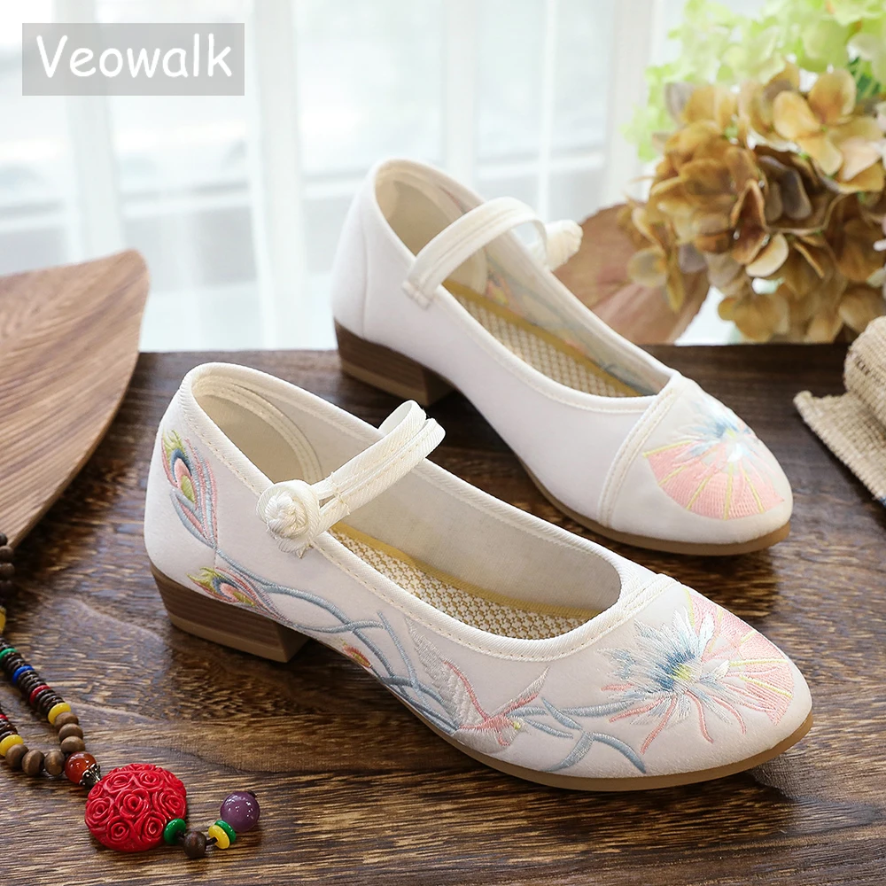 Veowalk 4cm Women Fabric Block Heel Shoes Comfortable Soft Ladies Pointed Toe Mary Jane Pumps Chinese Embroidery Dress Shoes