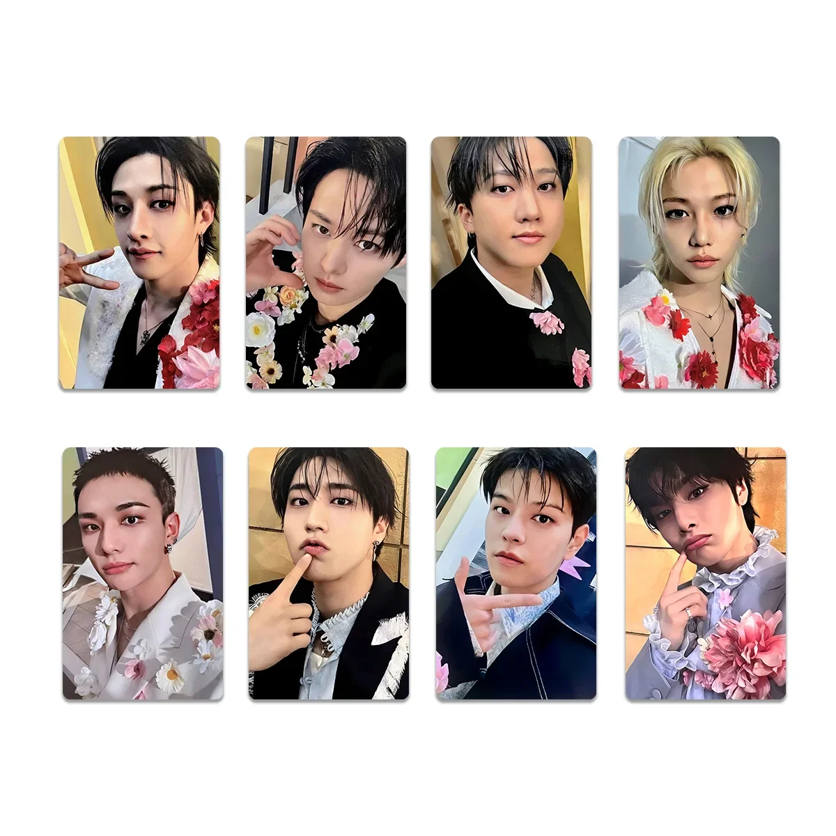 

Kpop SKZ Album HOLLOW Japanese Special Small Card Felix Hyunjin Seungmin Tower Store Special Photo Cards For Fan Gift